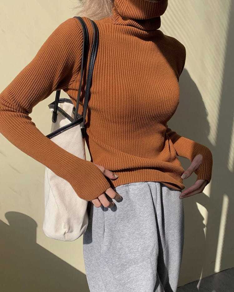 Stef turtleneck sweater