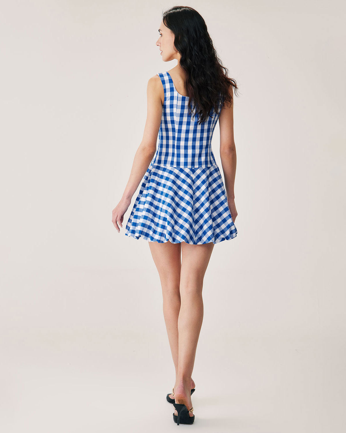 Vestido corto tipo slip de cuadros azules