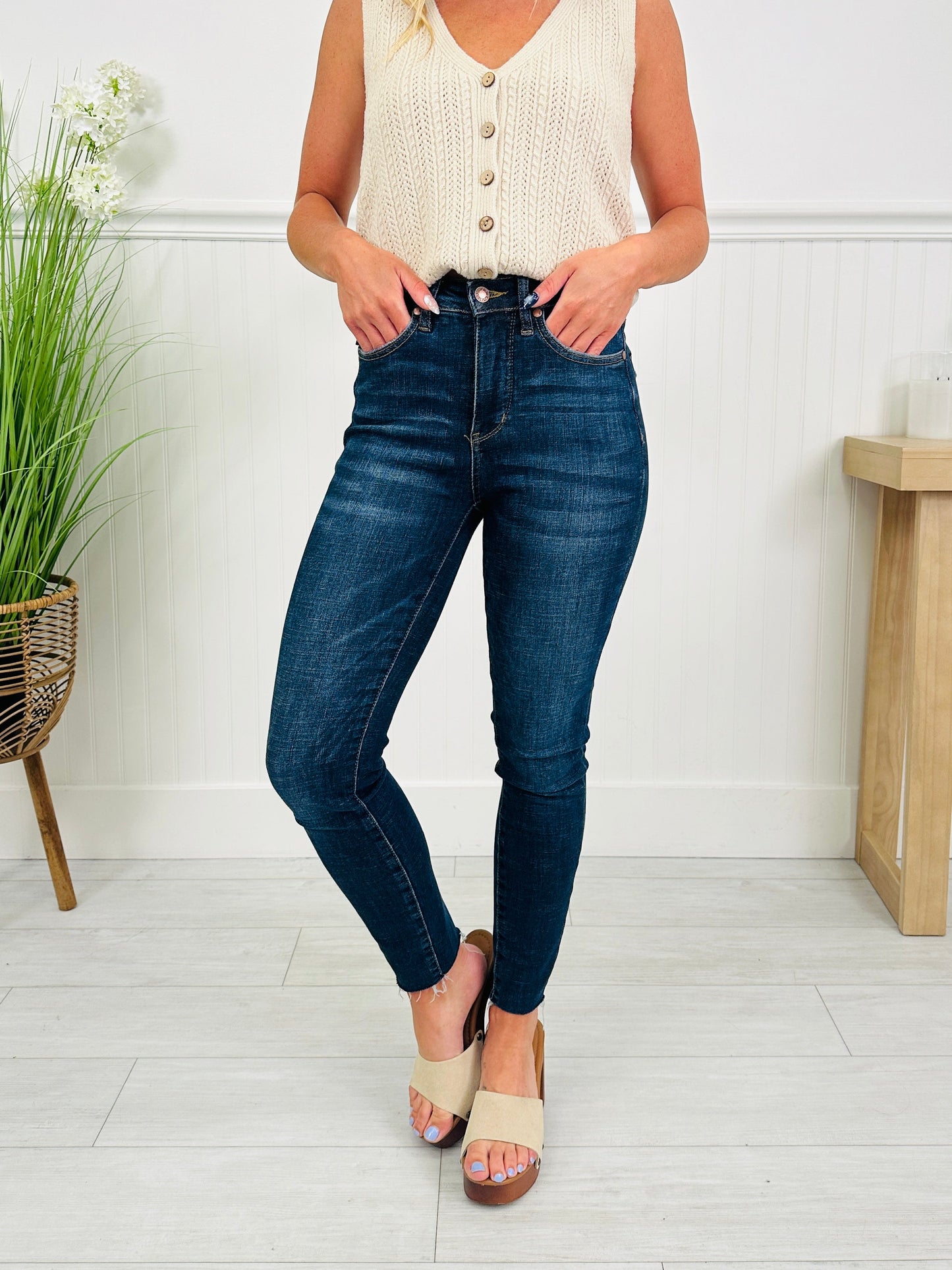 Jeans Skinny de Cintura Alta con Control de Abdomen y Efecto Push Up