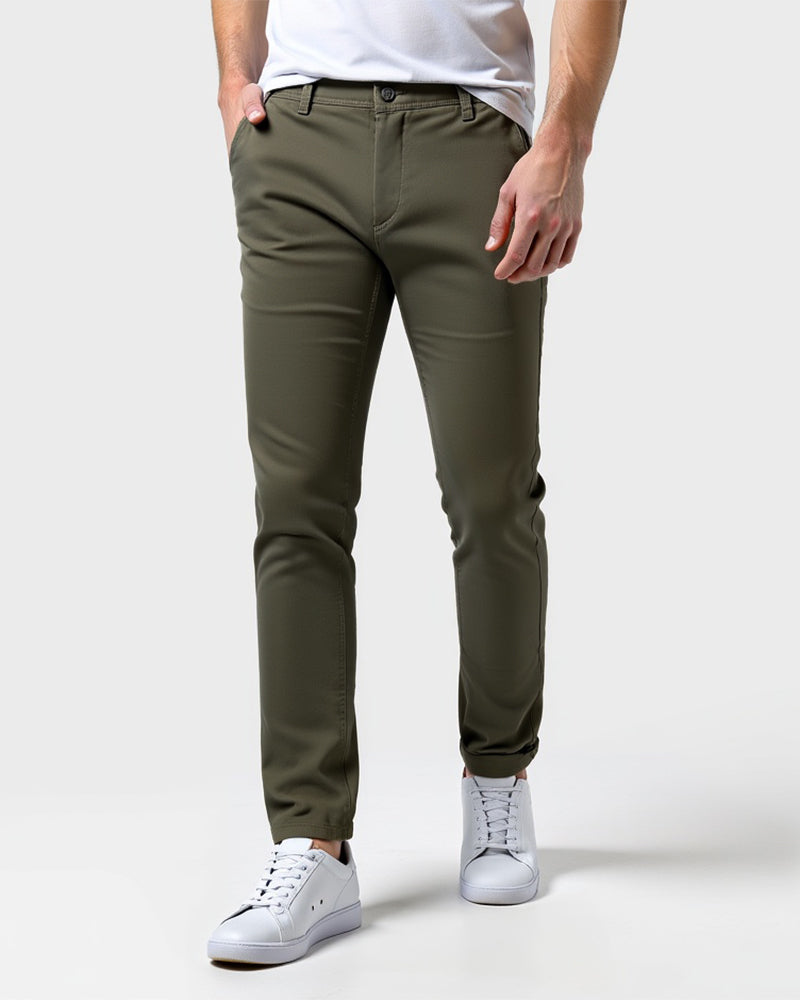 Pantalón Slim Fit