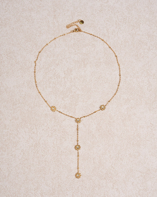 Golden Daisy Zircon Clavicle Necklace